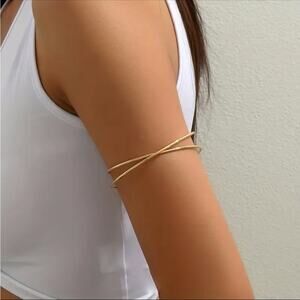 NEW NORDSTROM REVOLVE 14kt Gold Slim Band Twisted Bracelet Bangle Cuff Jewelry